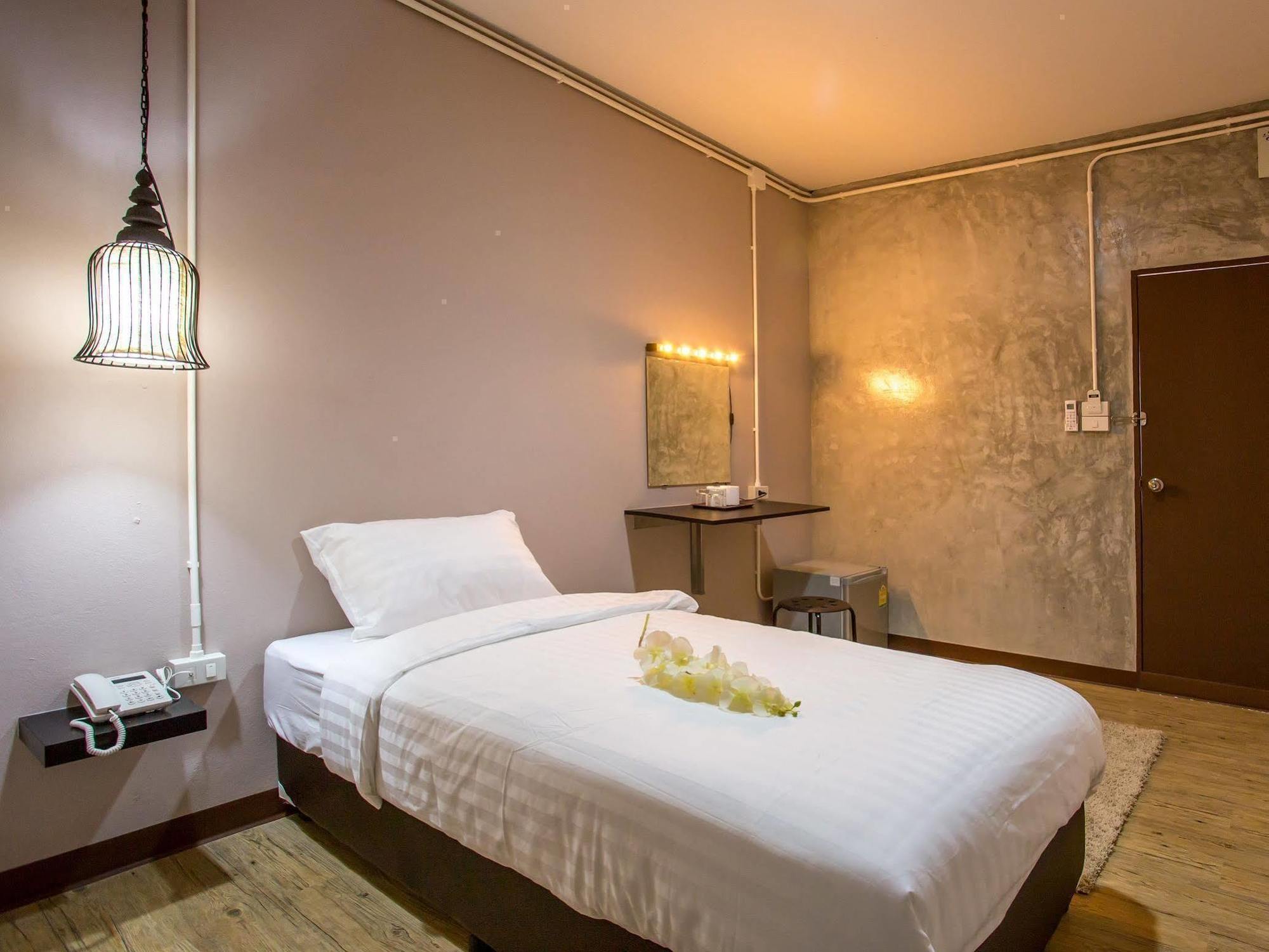First Residence Mae Rim Zewnętrze zdjęcie