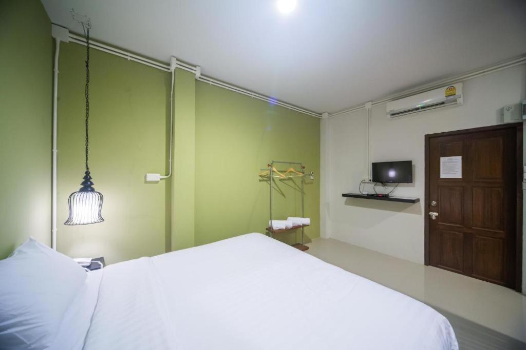 First Residence Mae Rim Zewnętrze zdjęcie